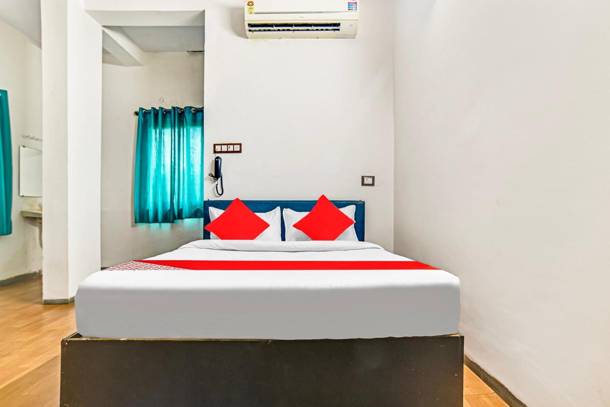 Oyo Flagship Hotel Shree United Indore Exterior photo